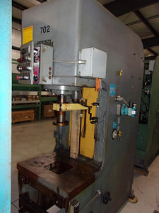 35 Ton Multipress Hydraulic C-Frame Press For Sale