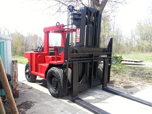 22,000lb Taylor Forklift For Sale (counter weighted for 30,000lbs)