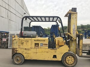 30,000 lb. Capacity Cat T300 Forklift For Sale 15 Ton