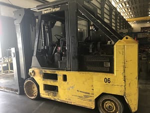 30,000 lbs Elwell Parker Forklift For Sale