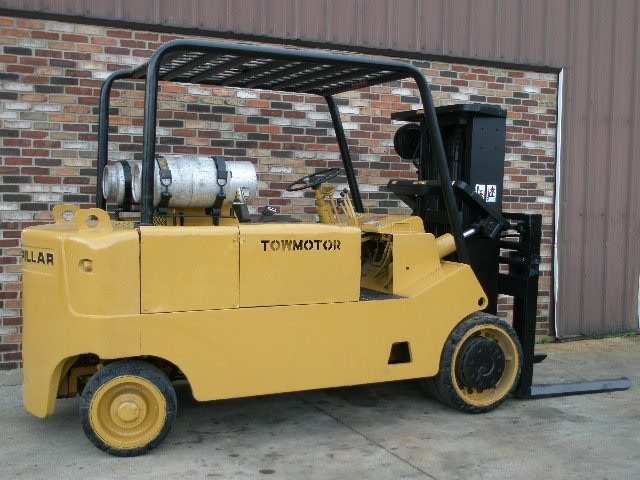 20,000lbs. Cat T200 Forklift For Sale | Call 616-200-4308