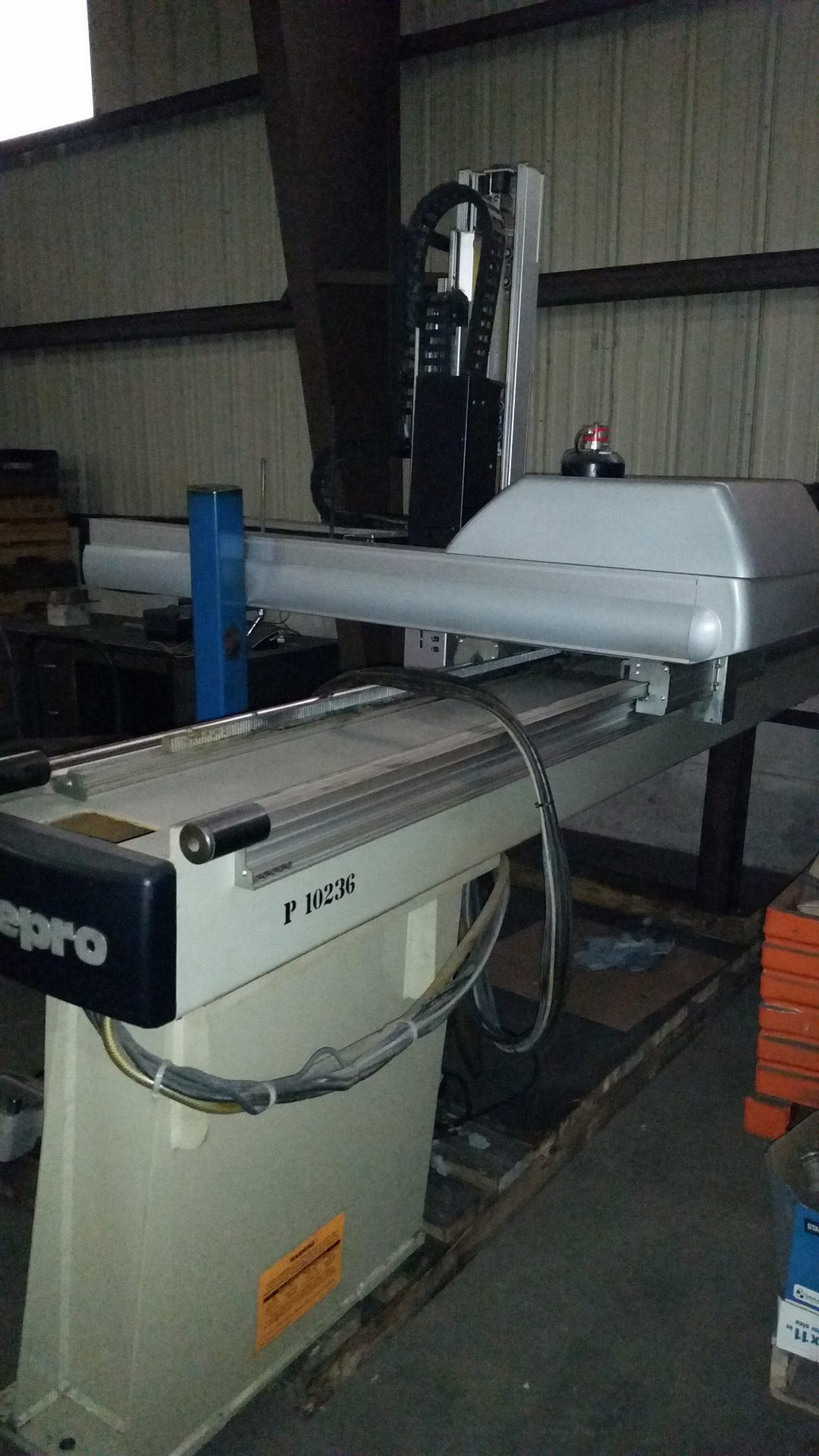 Sepro Plastic Injection Molding Machine Robot For Sale | Call 616-200-4308