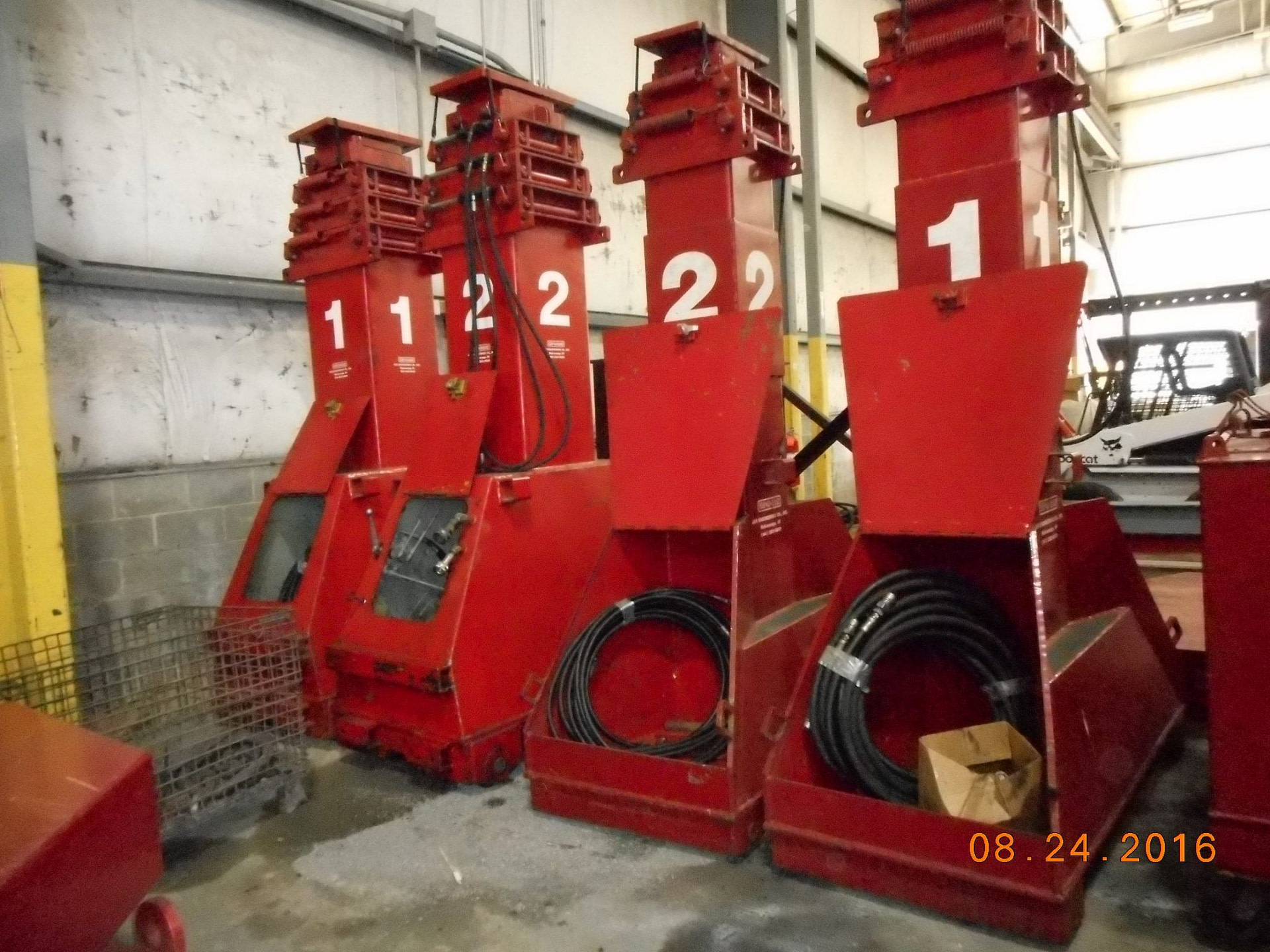 J&R LiftNLock Hydraulic Gantry For Sale Call 6162004308
