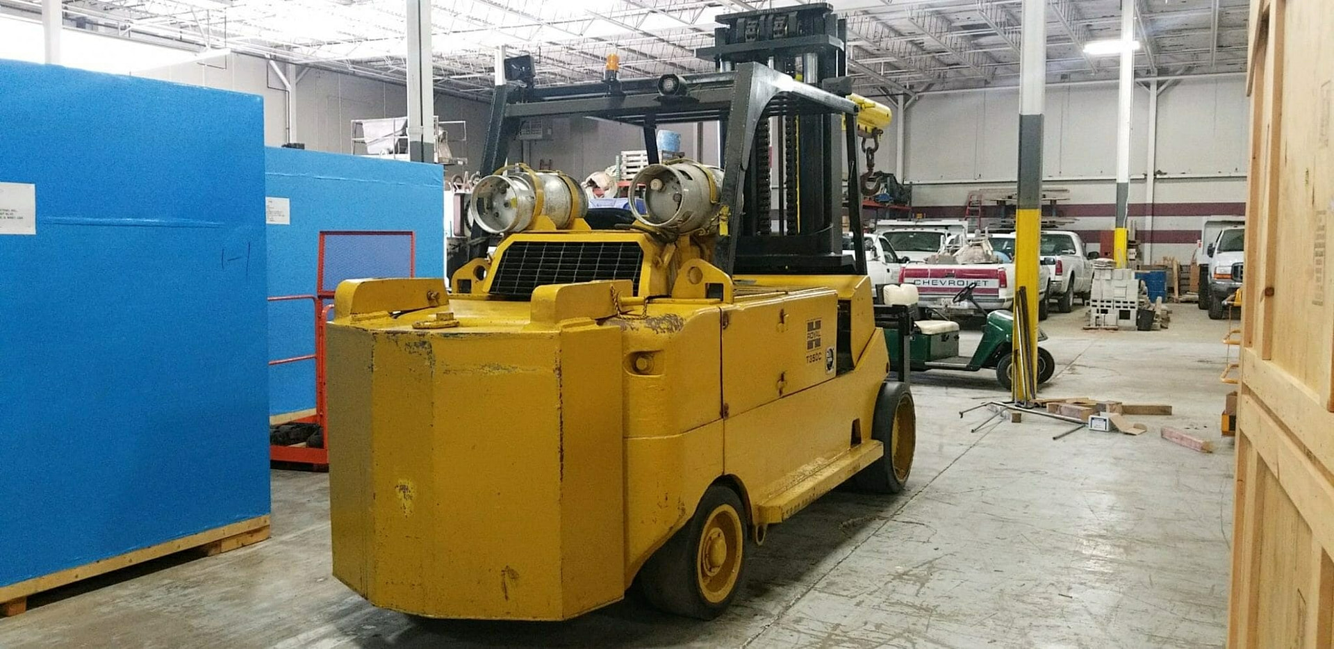 35,000 lb Capacity Royal Forklift For Sale 17.5 Ton Call 6162004308