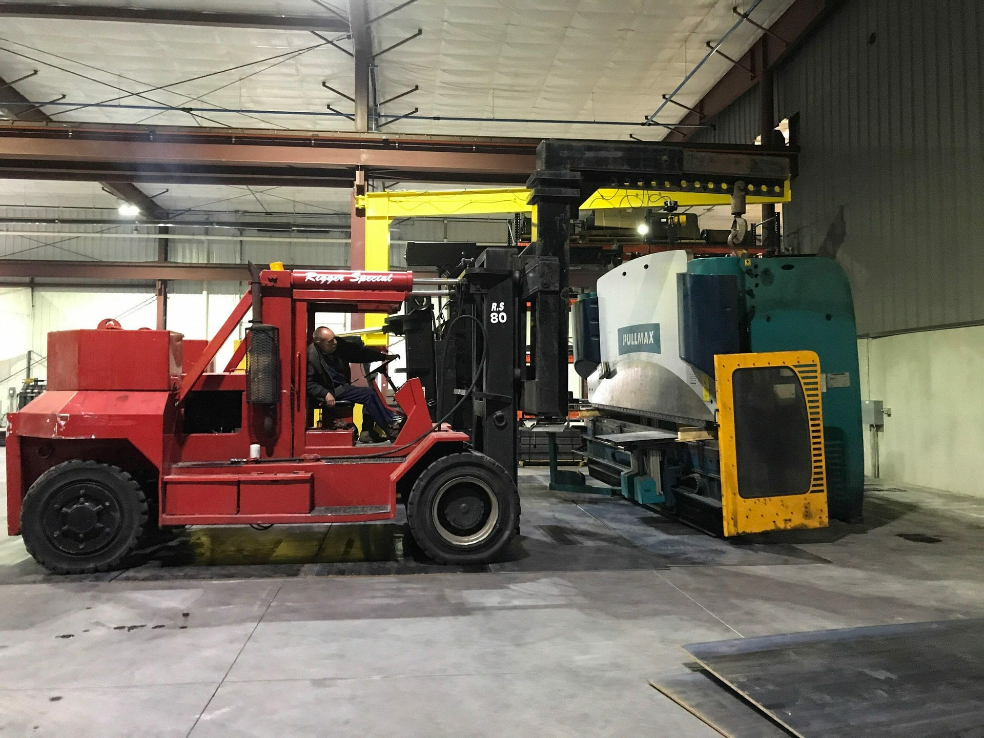 80,000 lbs Bristol Forklift Model RS80 For Sale Call 6162004308