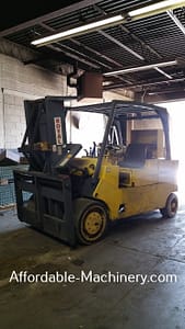 30,000lb Used Royal Hard Tire Forklift For Sale