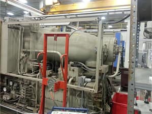 650 Ton Toshiba Plastic Injection Molding Machine pic 8