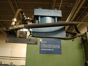 200 Ton Hydraulic Press Steelcase 2