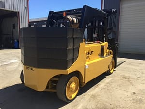 40,000lb. to 60,000lb. Capacity Royal Forklift For Sale (2)
