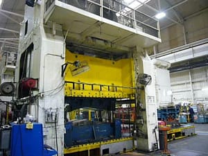 700-ton-capacity-rovetta-press-line-for-sale-5
