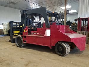 80,000lb to 100,000lb Royal Rig-Lift Forklift For Sale 40 Ton