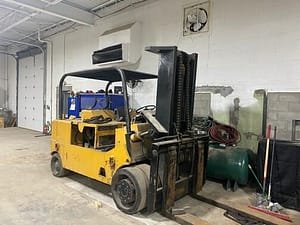30,000 lbs Cat Forklift For Sale