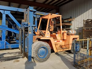 25,000lb Clark Forklift For Sale - Used 12.5 Ton