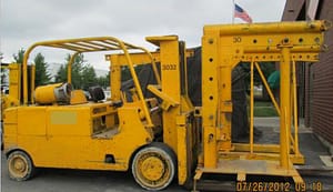 30,000lbs. Cat T300 Solid-Tired Forklift For Sale
